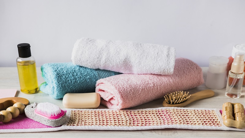 The Ultimate Guide to Microfiber Bathroom Towels and Absorbent Bathroom Cloths